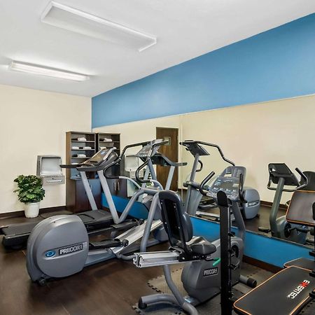 Quality Suites Irving-Las Colinas Bagian luar foto